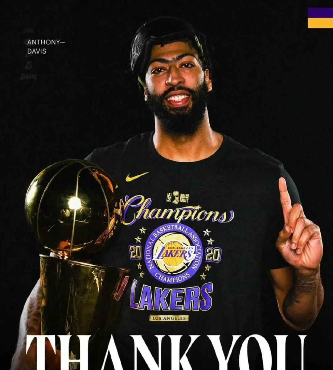 浓眉哥回归赛场，问鼎冠军首场状态亮眼，勇士观众沸腾！